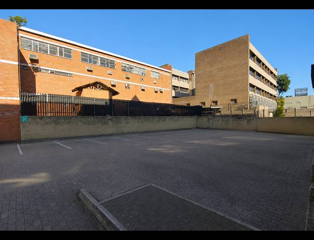 999M² OFFICE TO LET IN PINETOWN CENTRAL